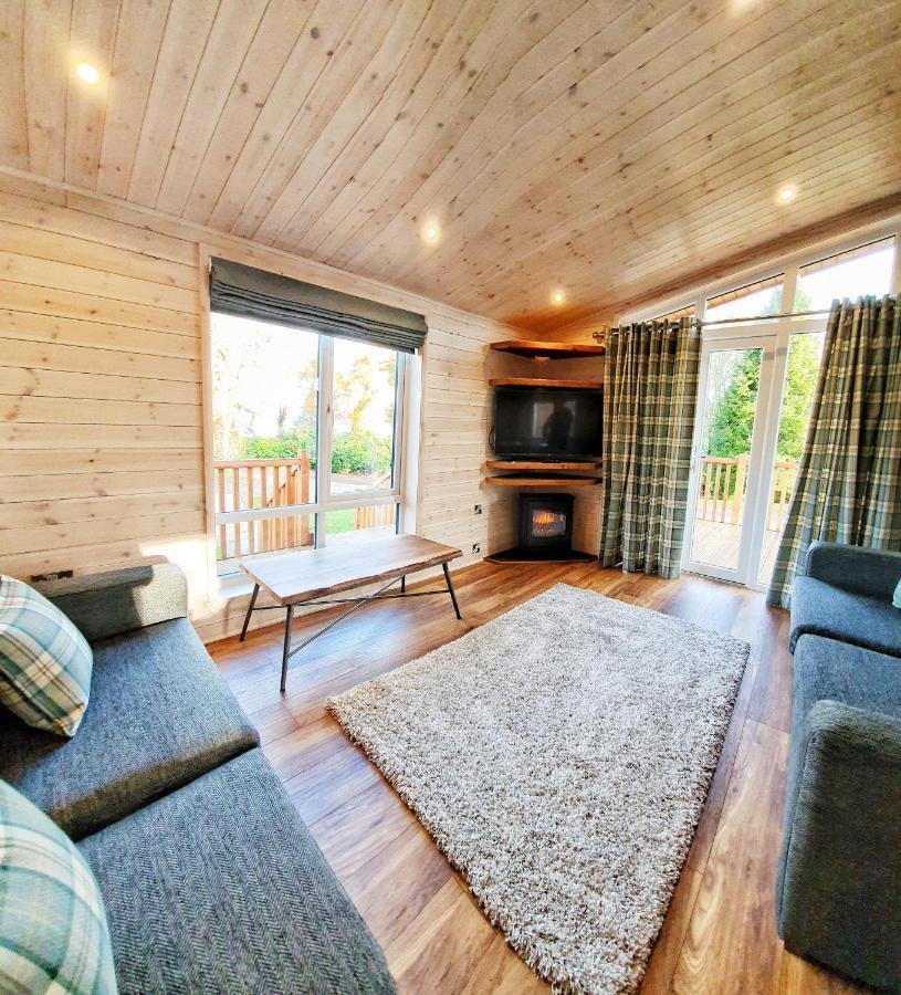 Skyline Lodge Loch Lomond Castle Lodges Balloch Exteriör bild